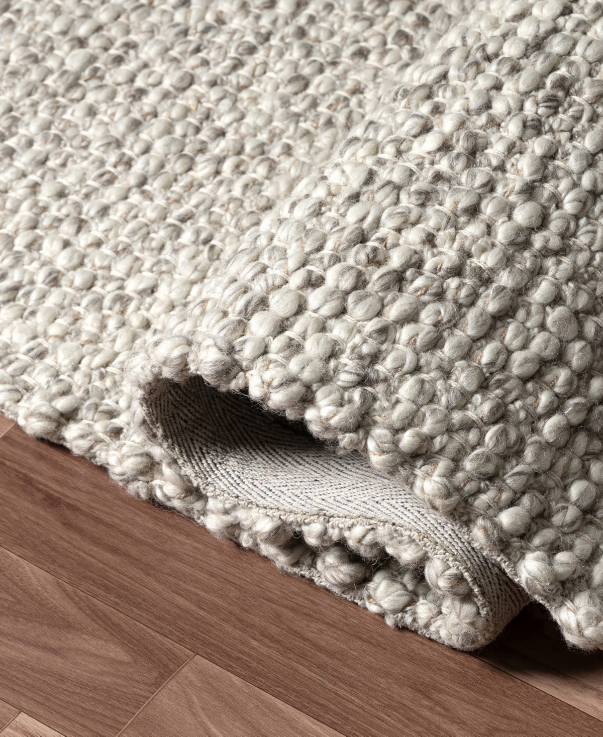 Lr Home Ella Dom-1 2'x3' Area Rug In Silver