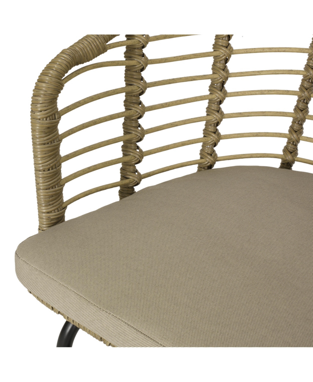 Modern Wicker Chair With Angled Legs And Water-Resistant Cushions