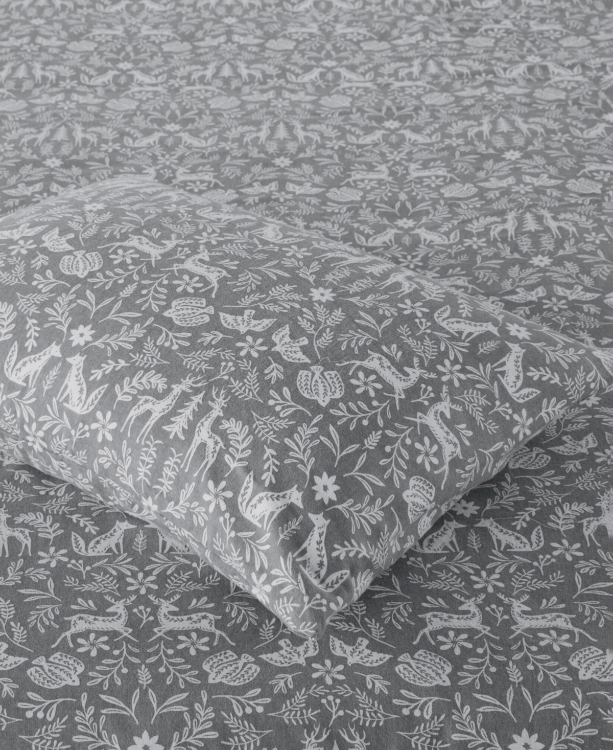 Beautyrest Extra Deep Pocket Cotton Flannel 4-pc. Sheet Set, Full In Sage Winter Fauna