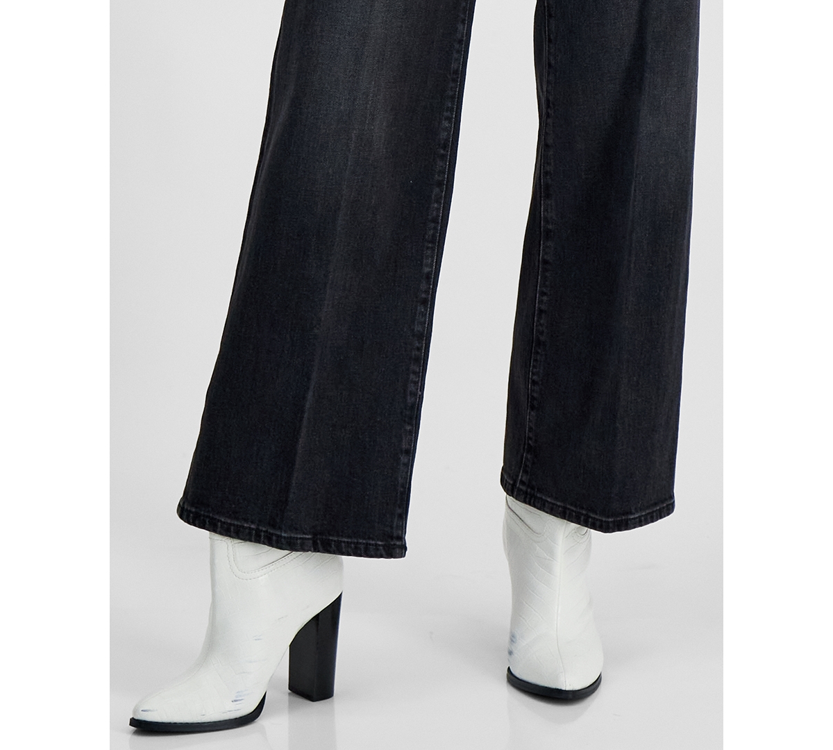 Guess Women's High-rise Wide-leg Ankle-length Jeans In Authentic Black