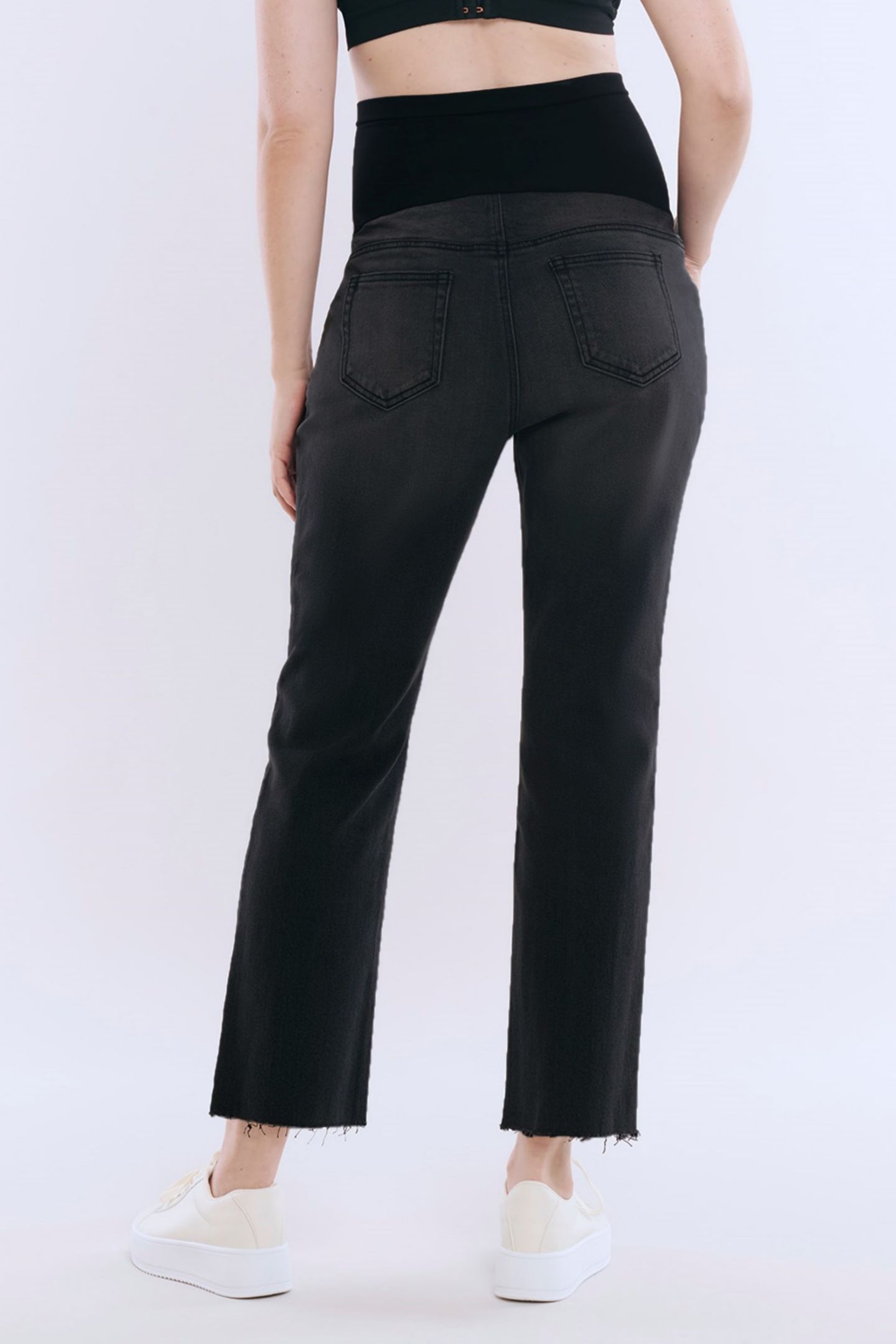 Женские джинсы Motherhood Maternity Secret Fit Over the Belly Slim Straight Leg, цвет: Чёрный — фото 3