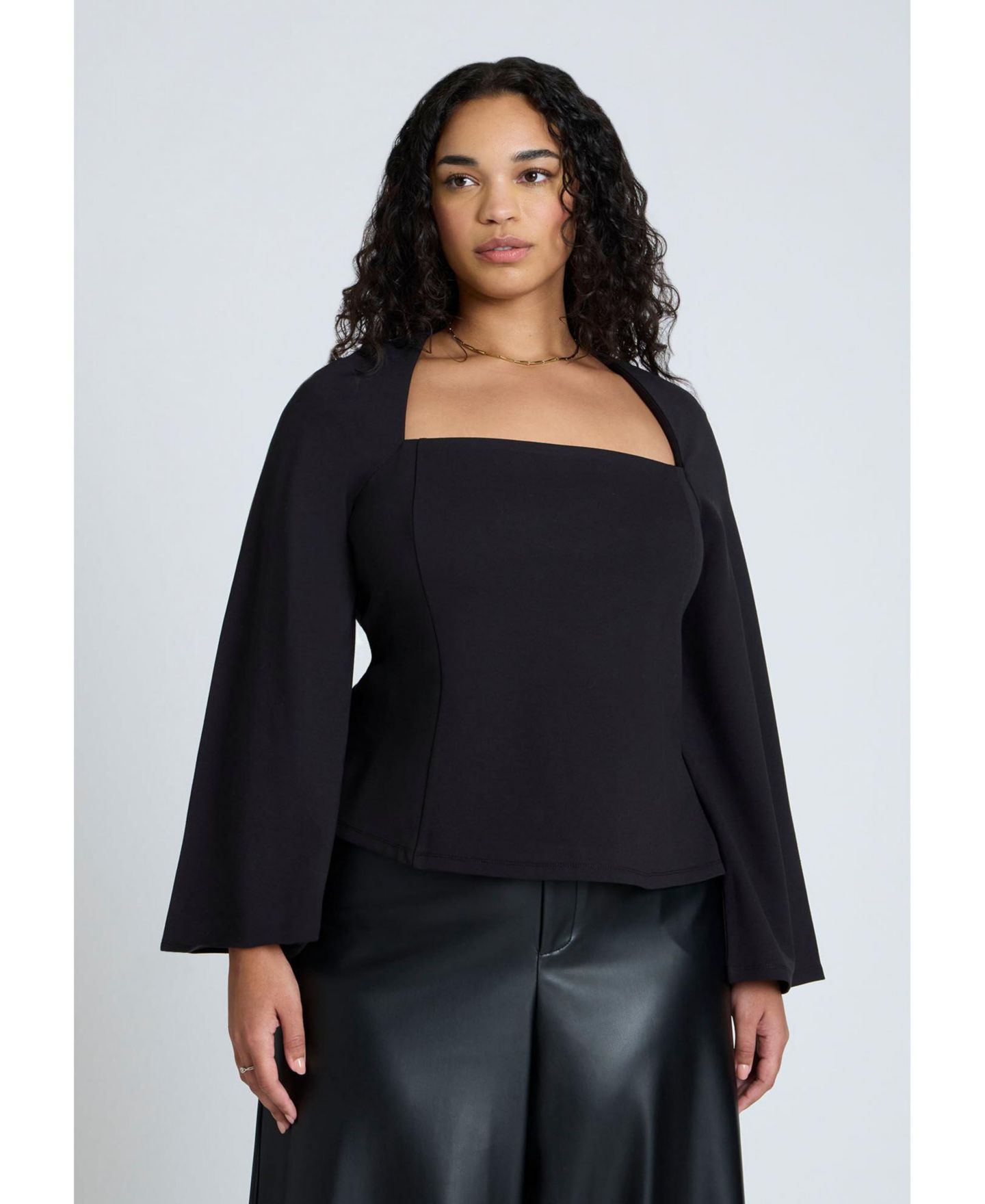 Женский топ ELOQUII Square Neck Seam Detail, цвет: Чёрный оникс — фото 1