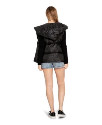 Women's Over My Head Hooded Puffer Vest