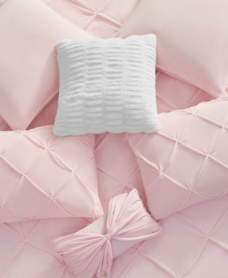 Kiss Pleat Plush 7-Pc. Comforter Set, King