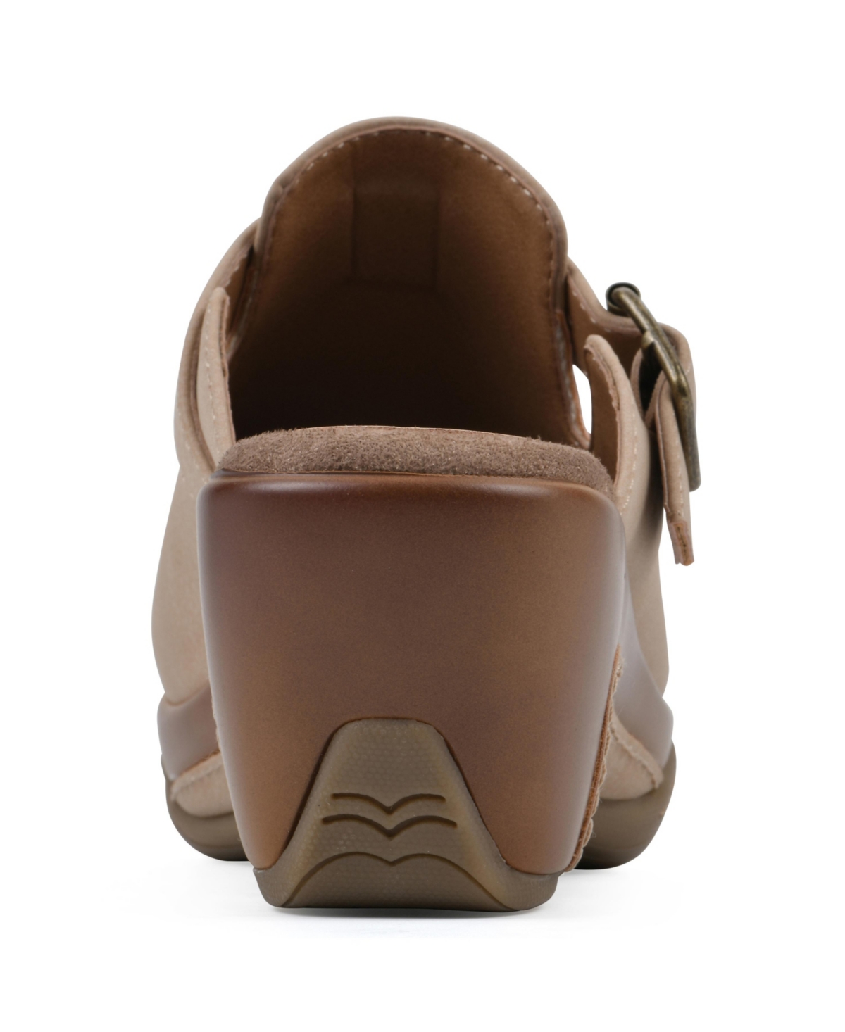 White Mountain Women's Viewed Slip-on Clogs In Sand Smooth