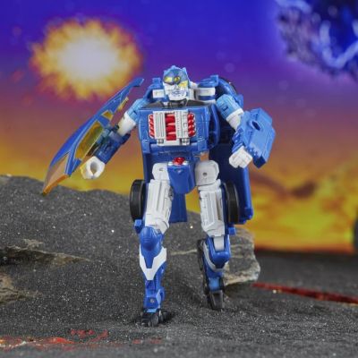 Robots in Disguise 2001 Universe Autobot Side Burn Legacy Deluxe Class | Legacy United