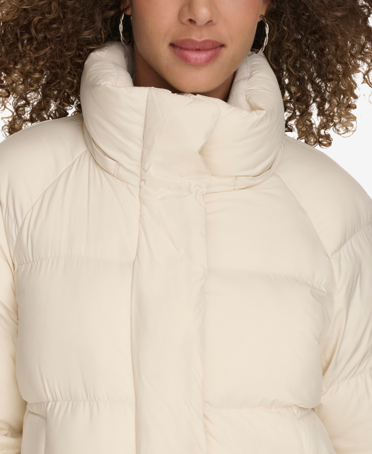 Levi's Women's Quilted Hooded Puffer Jacket In White