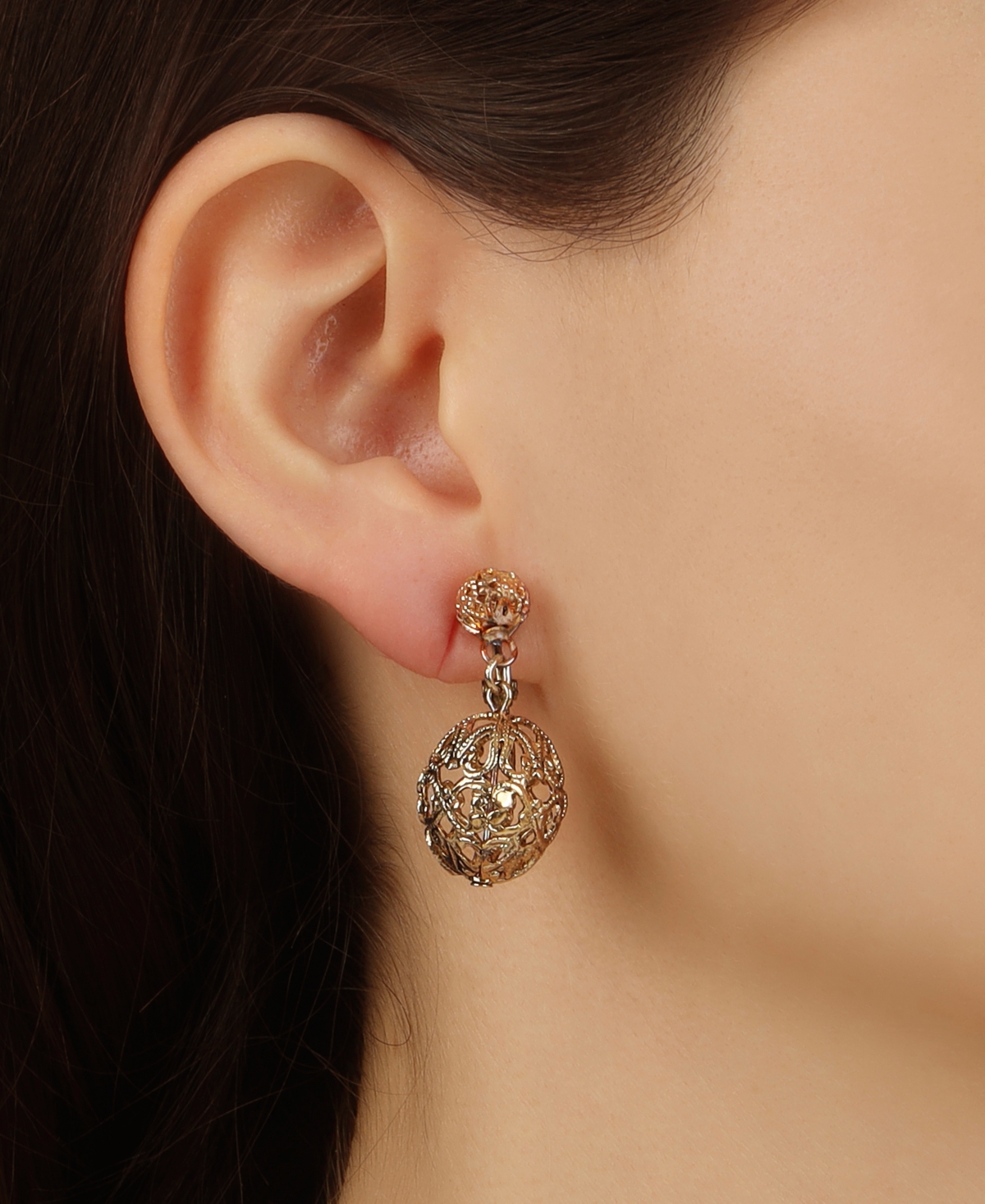2028 FILIGREE BALL CLIP EARRINGS 