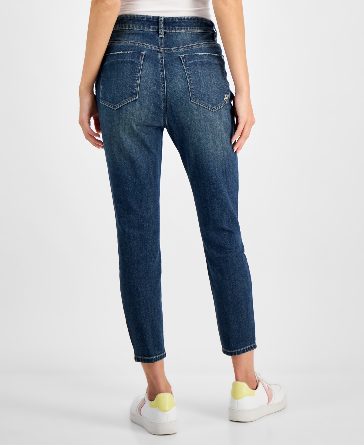 Indigo Rein Juniors' Curvy Cropped Mid-rise Jeans In Dark Blue