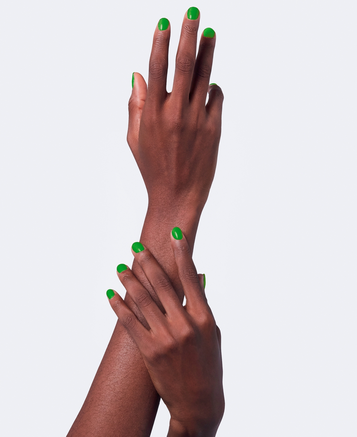 GUCCI VERNIS A ONGLES GLOSSY NAIL POLISH 