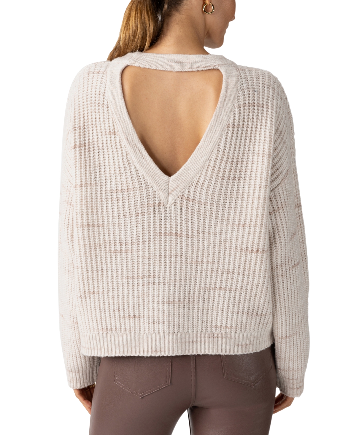 SANCTUARY WOMEN'S V-BACK CUTOUT SWEATER 