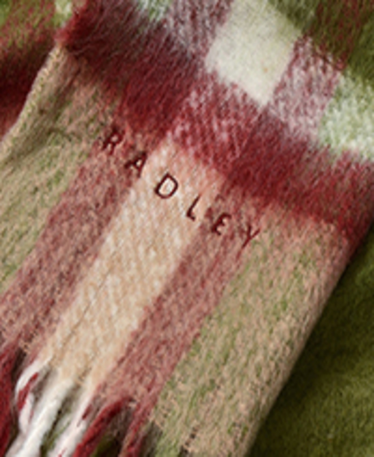 RADLEY LONDON FLUFFY CHECK SCARF 