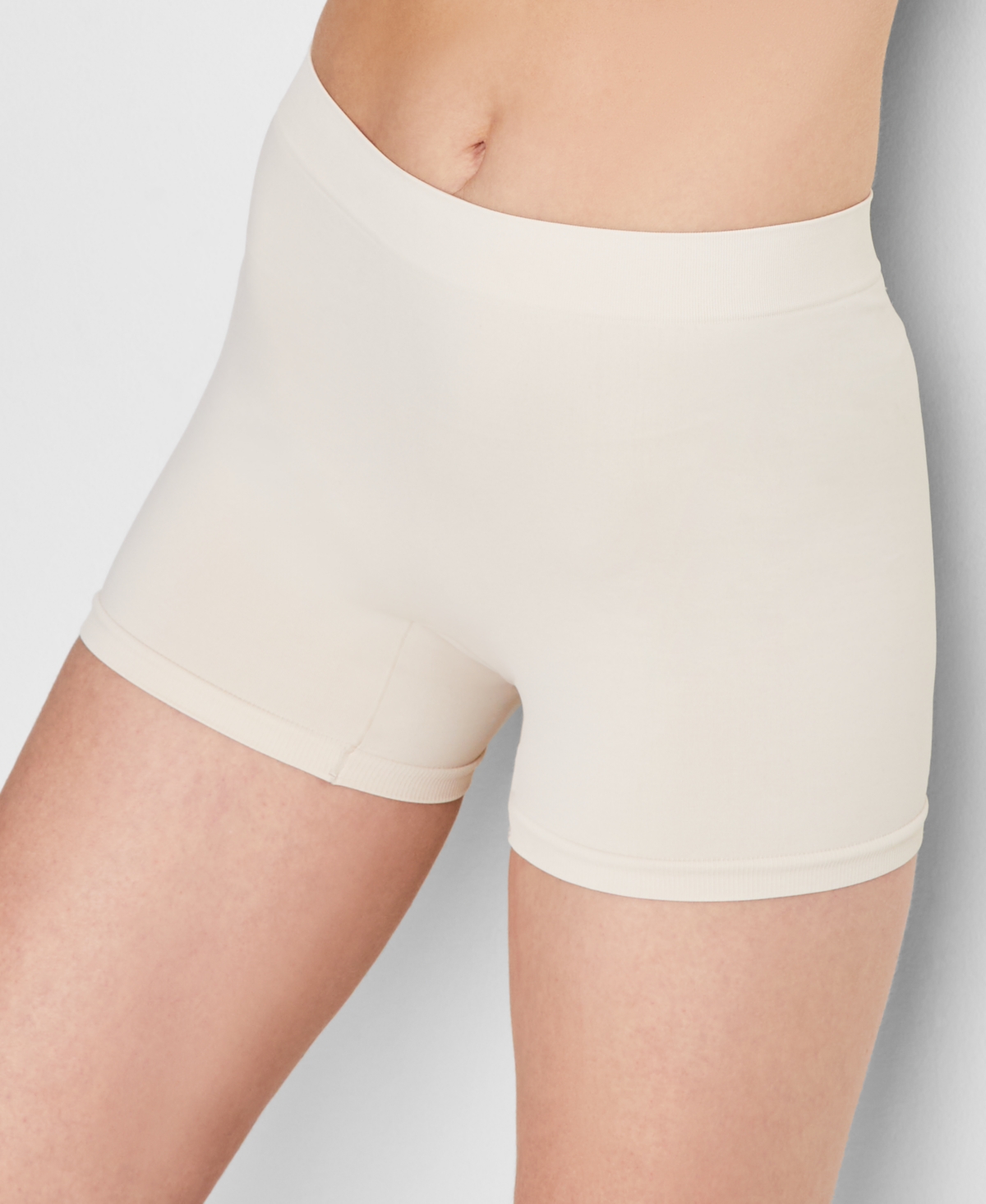 MACY'S WOMEN'S SEAMLESS SLIP SHORT, EXCLUSIVELY AT MACY'S 