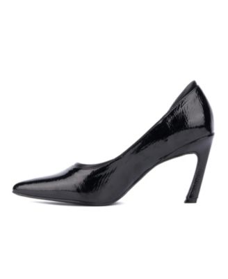 Women's Kailynn- Pointy Textured Pump Heels
