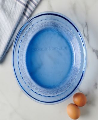 9.25" Laurel Embossed Pie Dish