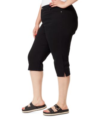 Plus Size Capri Jeans