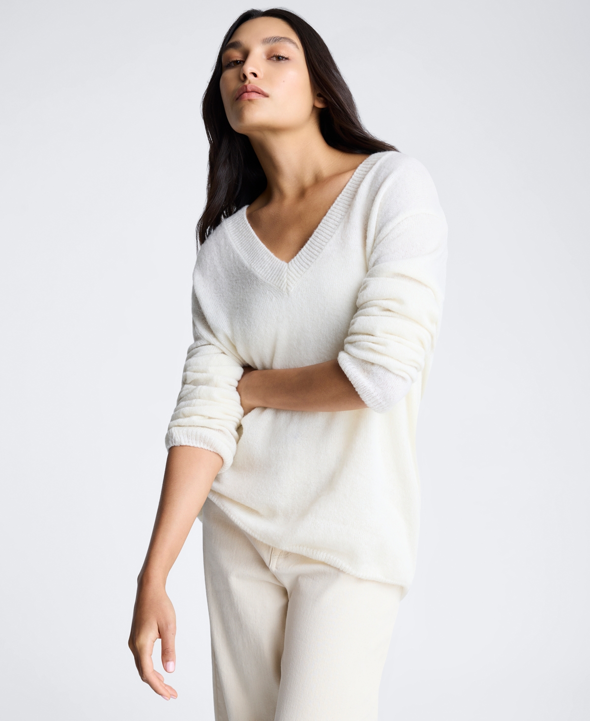 Women's Oversized V-Neck Sweater - Oyster