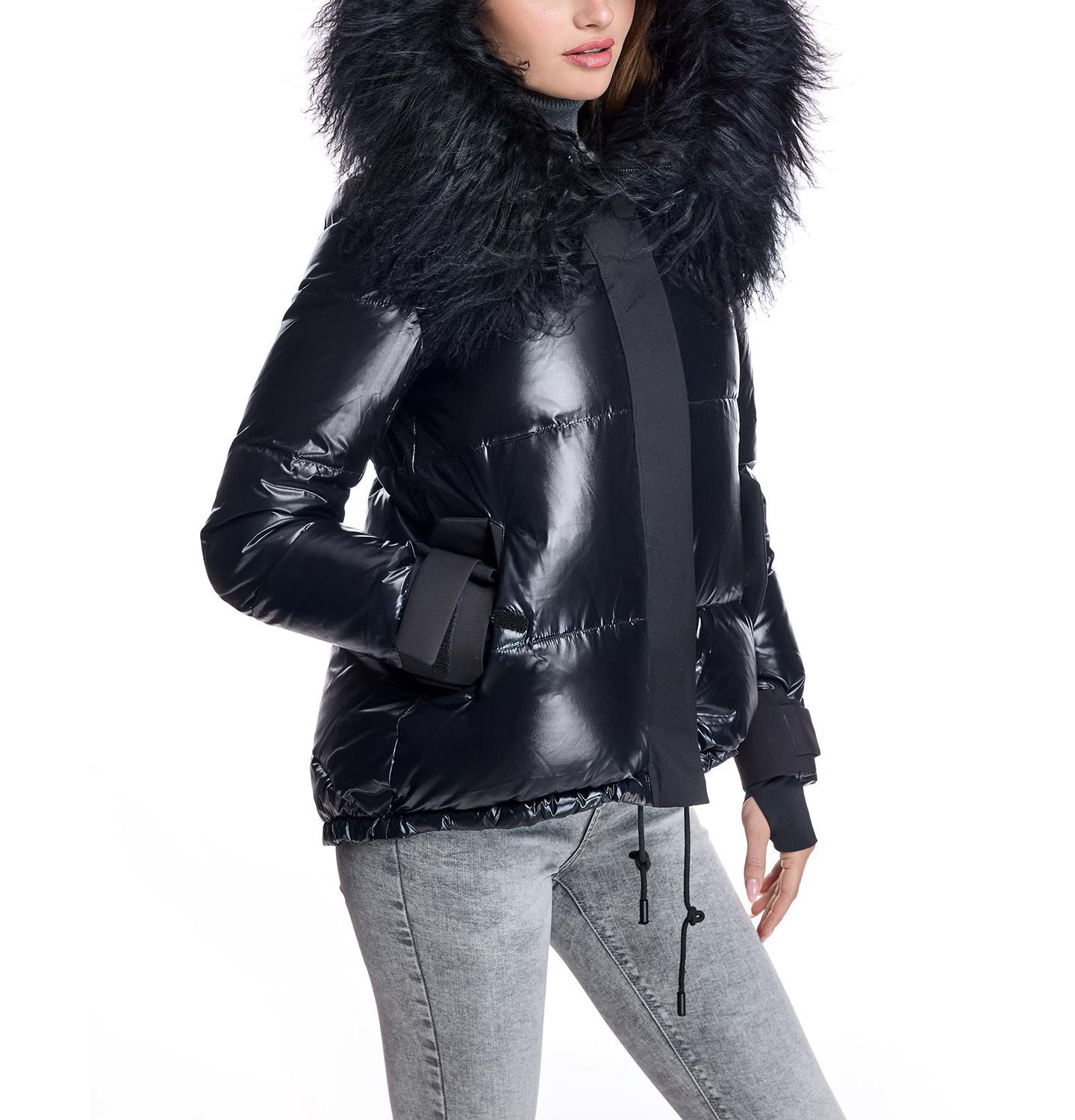Женская куртка Julia & Stella By Maximilian Nylon Jacket with Fur Trimmed Hood, цвет: Чёрный — фото 4