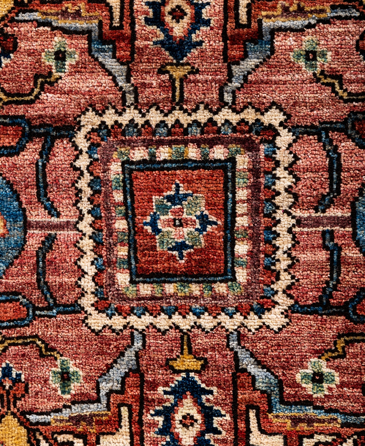 Adorn Hand Woven Rugs Serapi M1999 6'x9'5" Area Rug In Red
