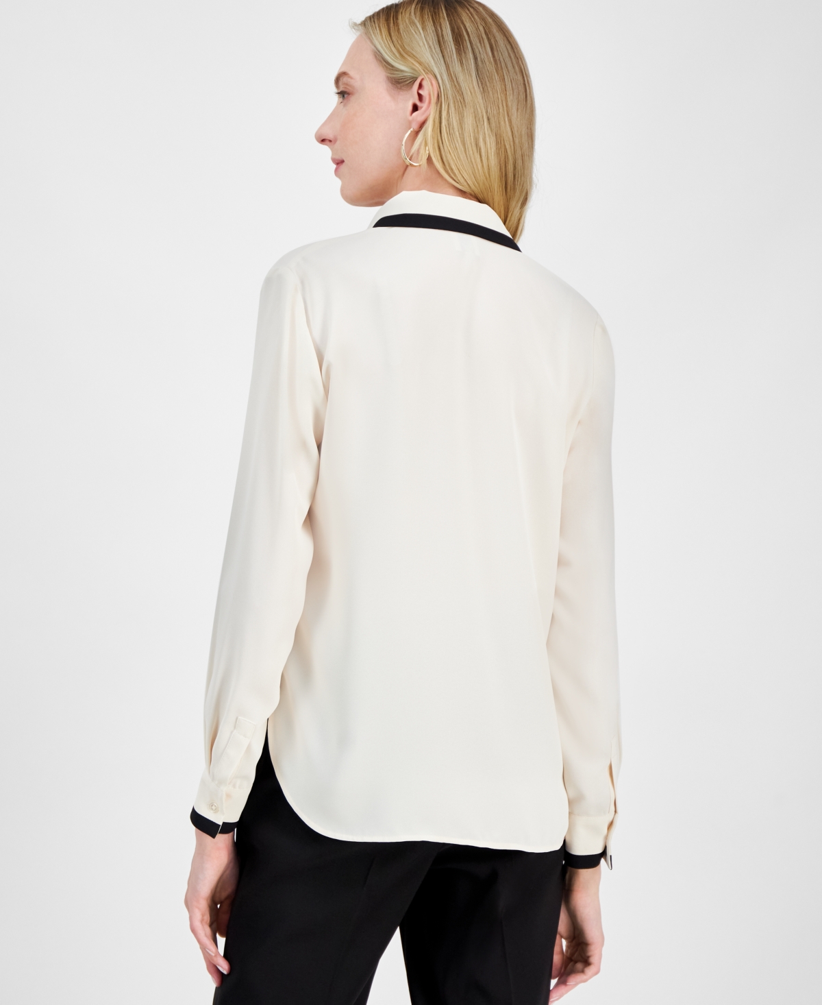 Shop Anne Klein Women's Contrast-trim Button-front Blouse In Anne White