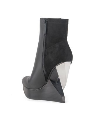 Womens Edge Bootie
