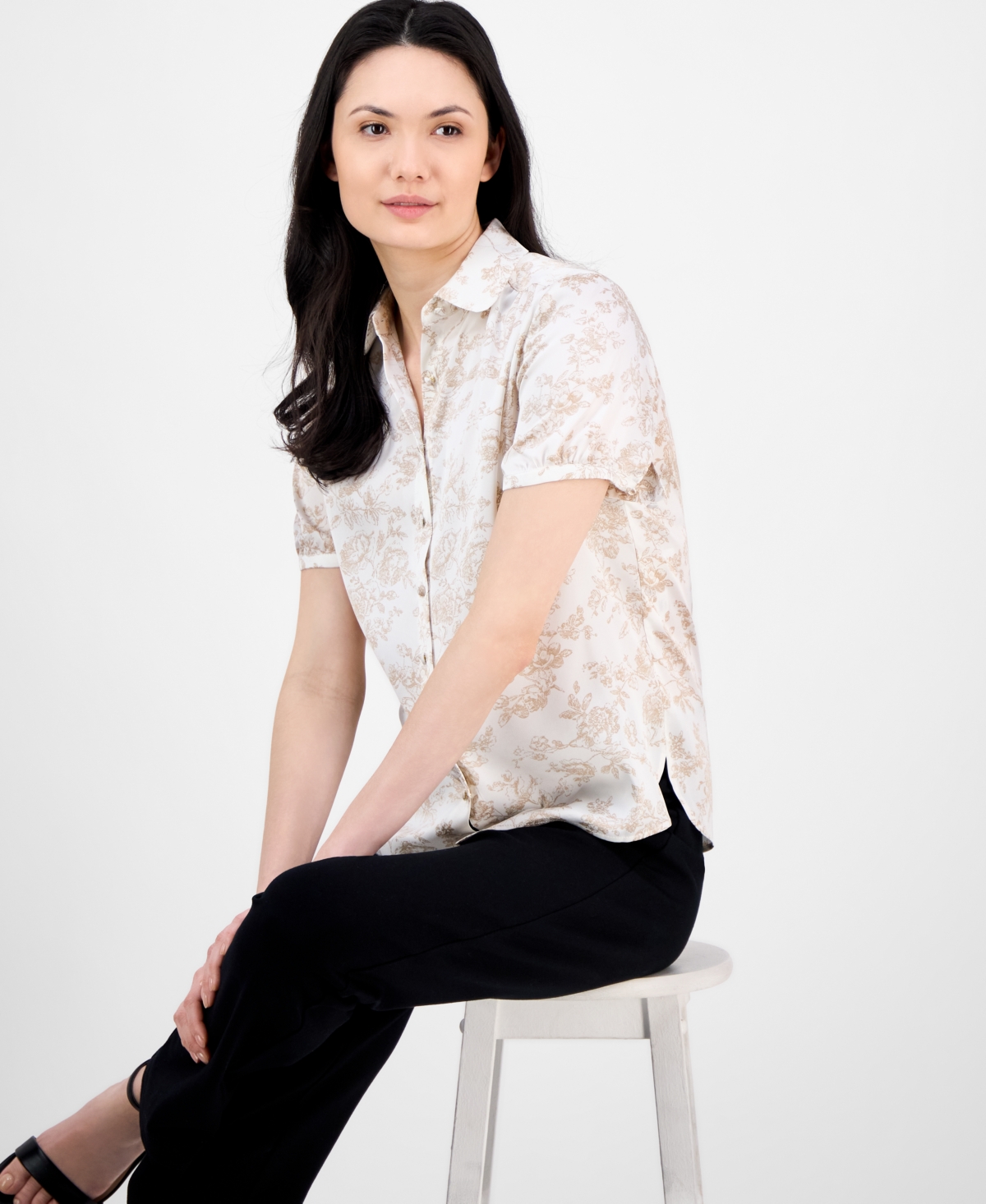 Shop Anne Klein Women's Floral-print Short-sleeve Collared Blouse In White Dove,coffee Cream