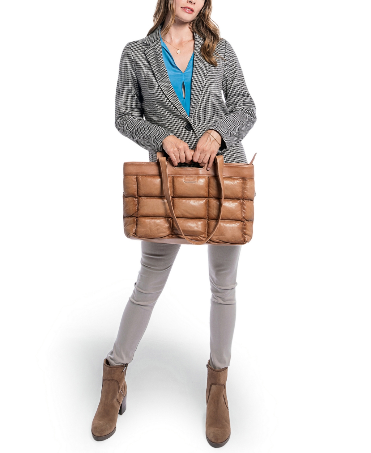 Old Trend Puff Clover Leather Tote Bag In Beige
