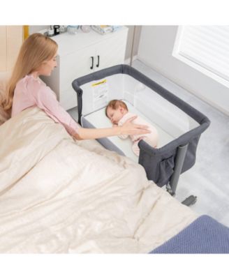 Portable Baby Bedside Bassinet with 5-level Adjustable Heights and Travel Bag