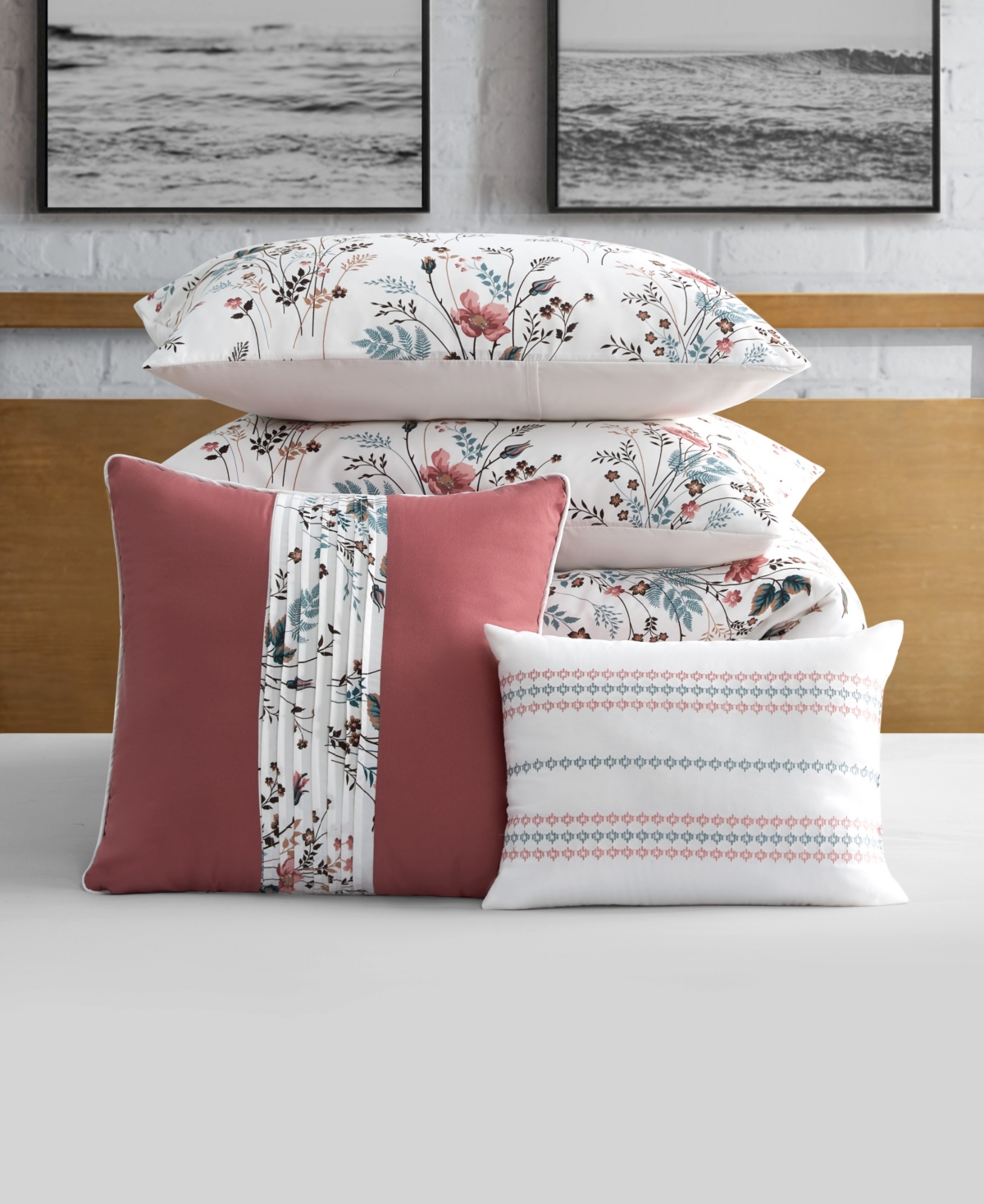 Lucky Brand Wildflower 5-Pc. Comforter Set
