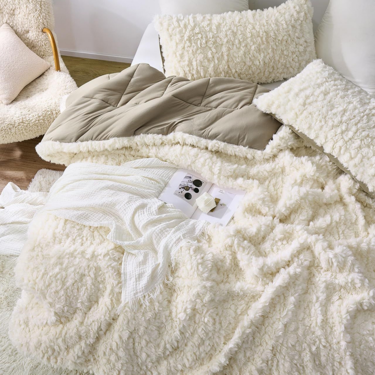 Creamy Clouds - Coma Inducer Oversized Comforter - Natural