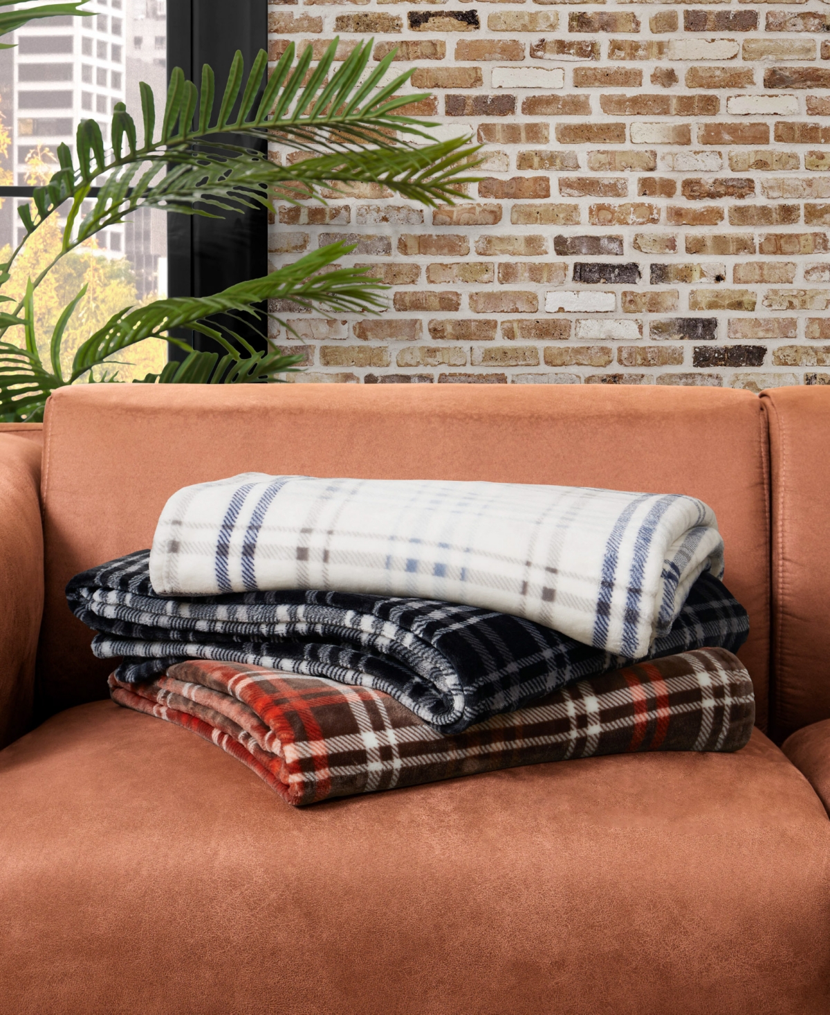 Lucky Brand Camper Plaid Cozy Plush Throw, 50" X 70" In Brown