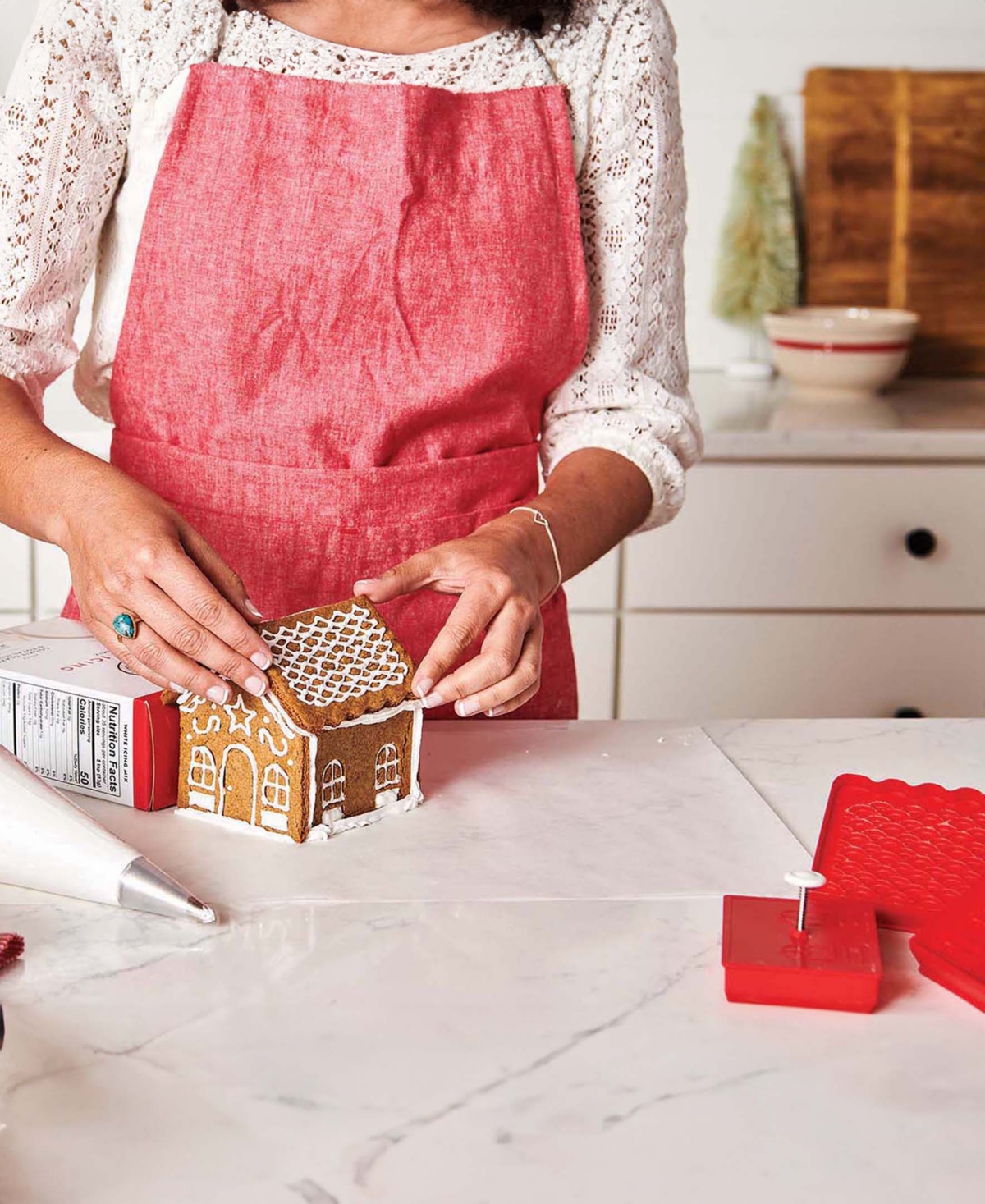 King Arthur Baking Company Gingerbread 3-piece House Pop-out Cutters And Kid's Apron Set In Red