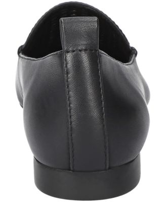 Women's Alessi Perf Pointed Toe Flats