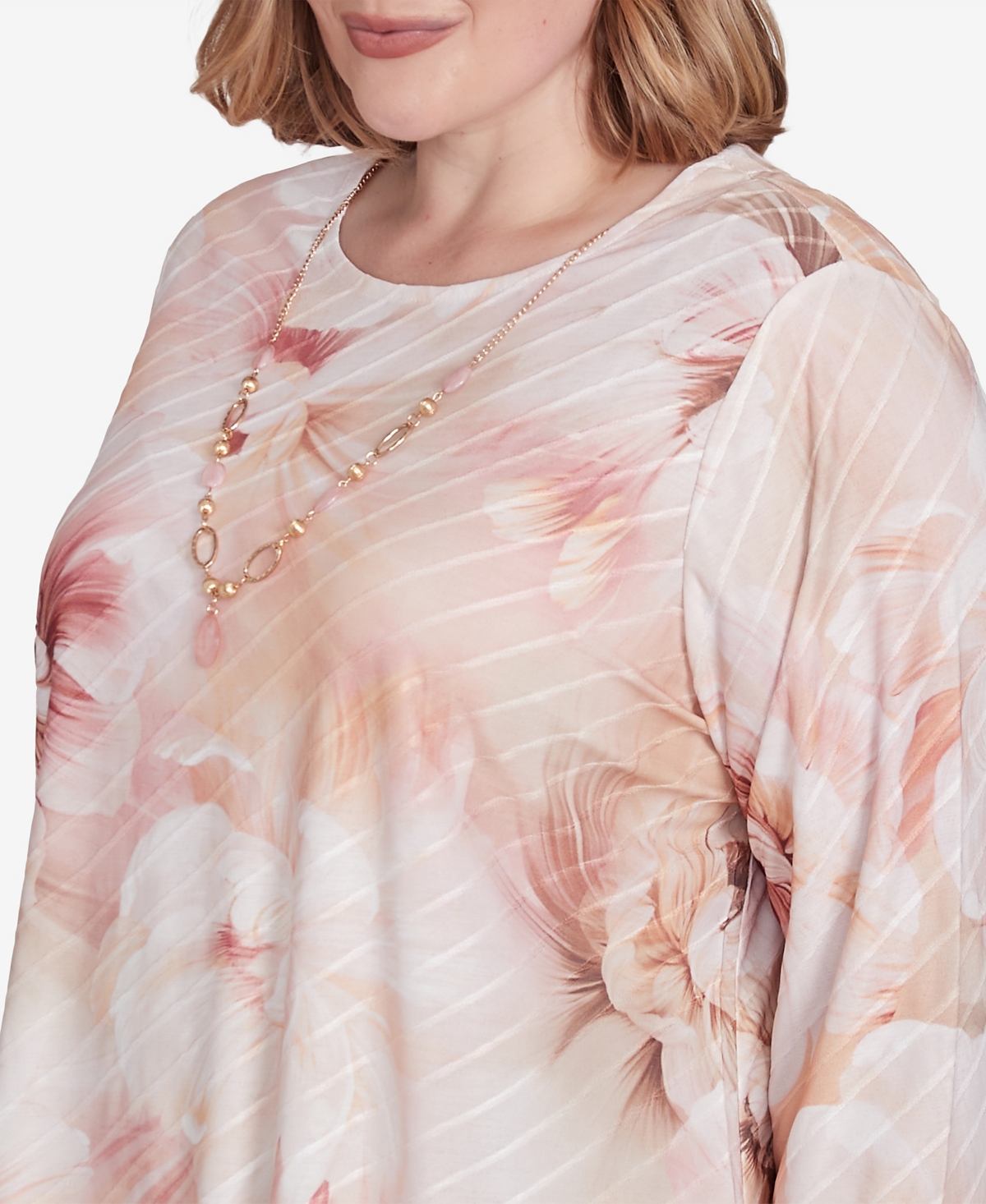 Alfred Dunner Plus Size Coming Up Roses Textured Watercolor Flower Top With Necklace In Pink Multi