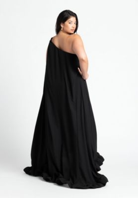 Women's Plus Size Dramatic Ruffle Gown