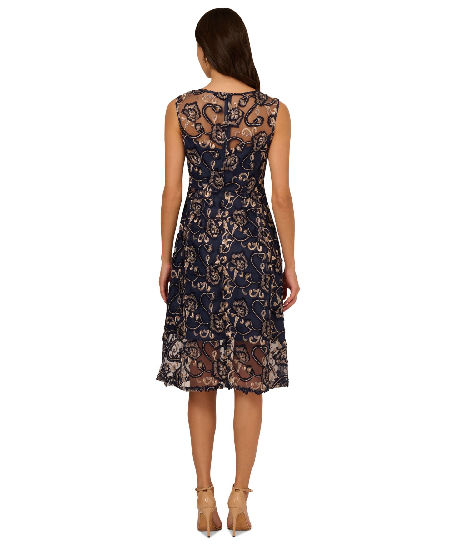 Женское платье Adrianna Papell Boat-Neck Embroidered Midi, цвет: Тёмно-синий розовое золото — фото 3
