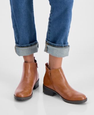Women's Garnerr Lug Sole Ankle Booties