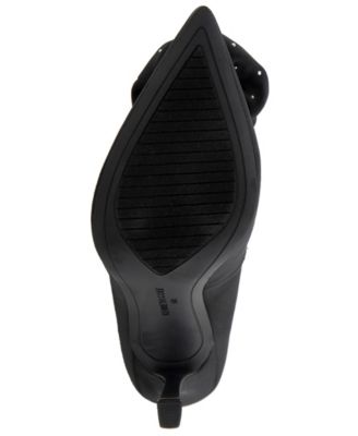 Romi Rosette Slip-On Pumps