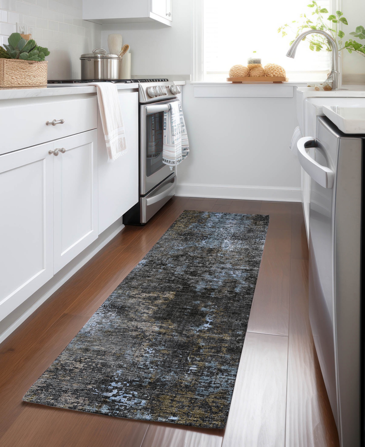 Addison Chantille Acn815 2'3"x7'6" Runner Area Rug In Slate,blue
