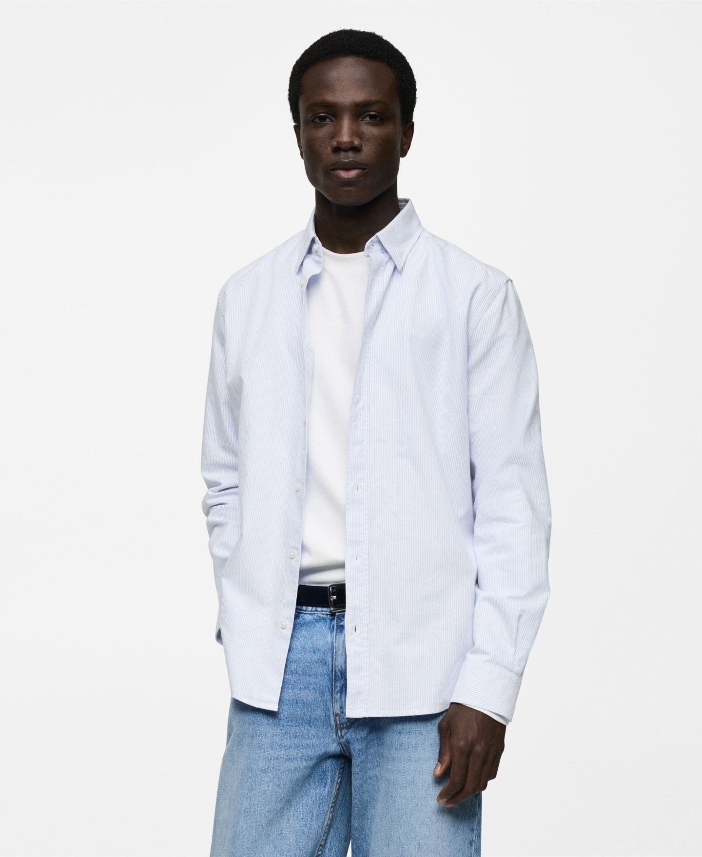 Мужская рубашка Mango Slim-Fit Kodak-Striped Cotton, цвет: Синий — фото 1