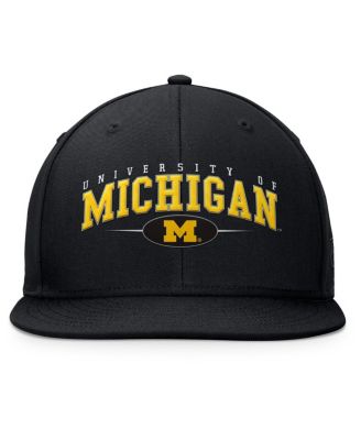 Men's Black Michigan Wolverines Bullpen Snapback Hat