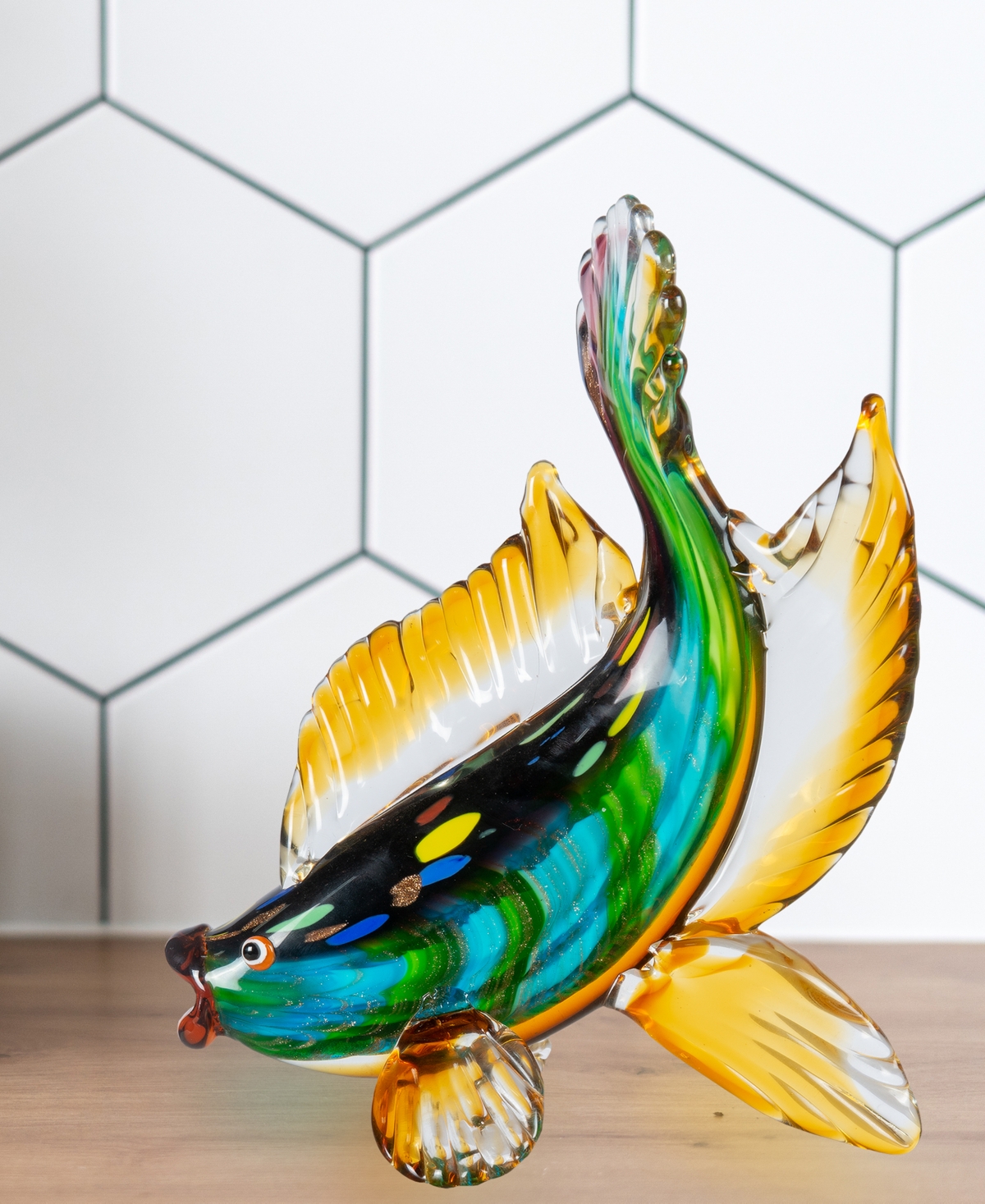 Dale Tiffany 11.5" Bavaro Fish Art Glass Figurine In Blue