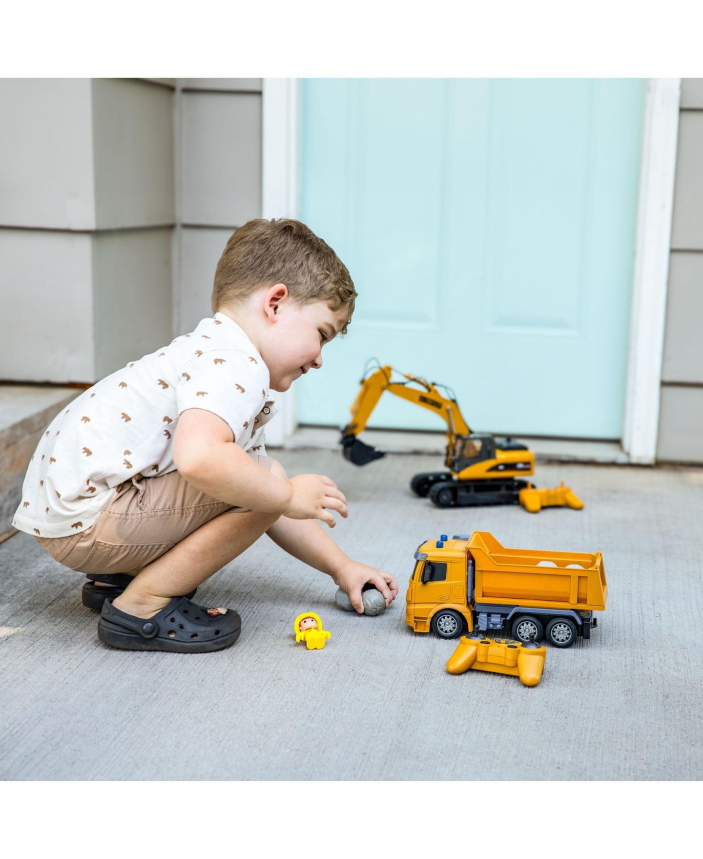 Детская игрушка Sunnydaze Decor Dump and Drive Remote Control Dump Truck - 1:20 Scale — фото 2