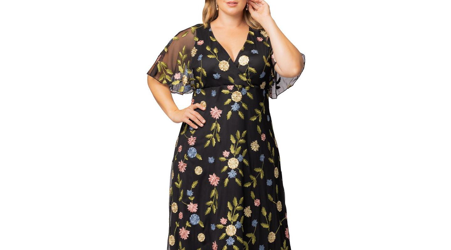 Женское платье Kiyonna Plus Size Embroidered Elegance Evening Gown, цвет: С принтом — фото 3