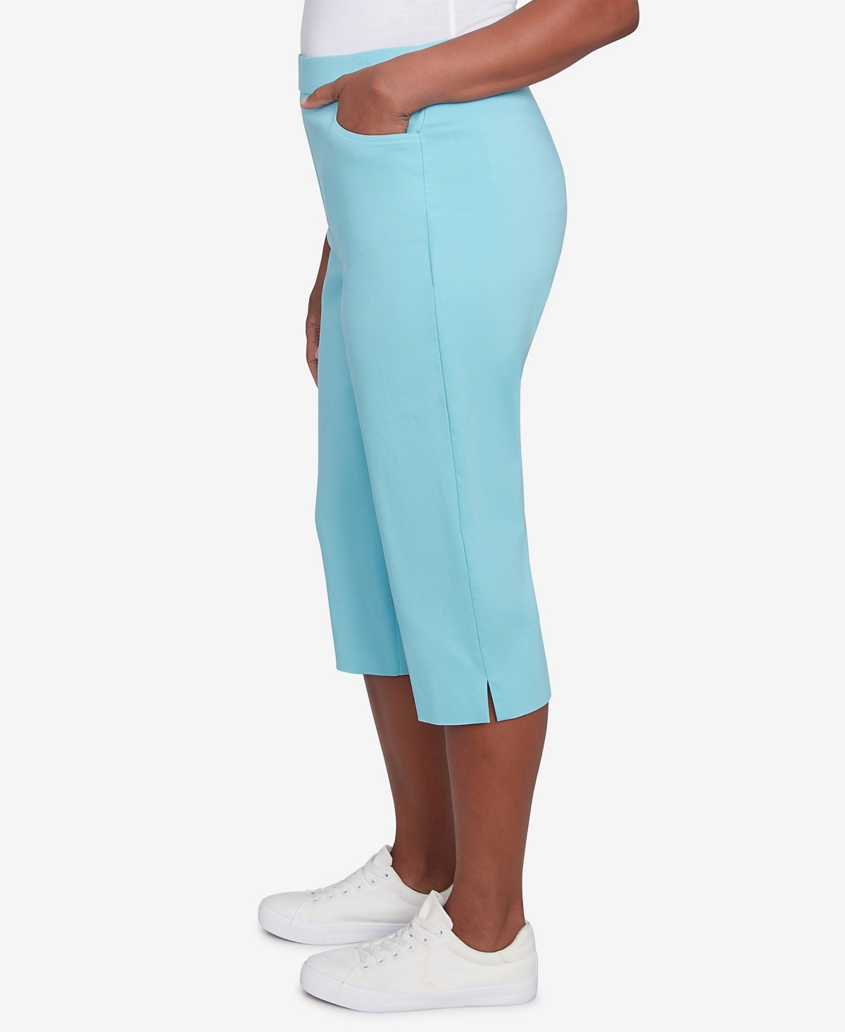 Alfred Dunner Petite Classics Flat Front Allure Clamdigger Pants In Aqua