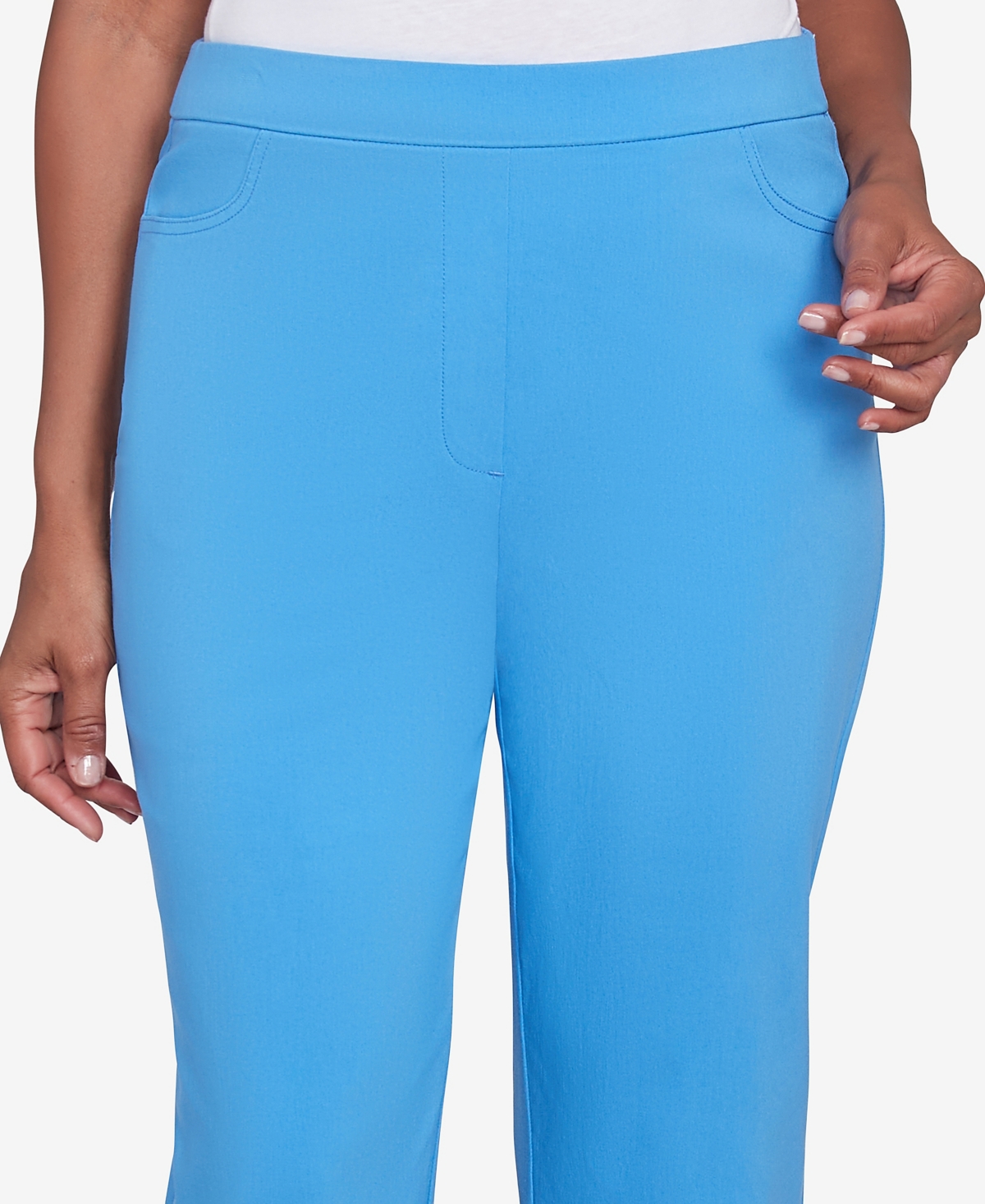 Alfred Dunner Petite Classics Flat Front Allure Clamdigger Pants In Azure