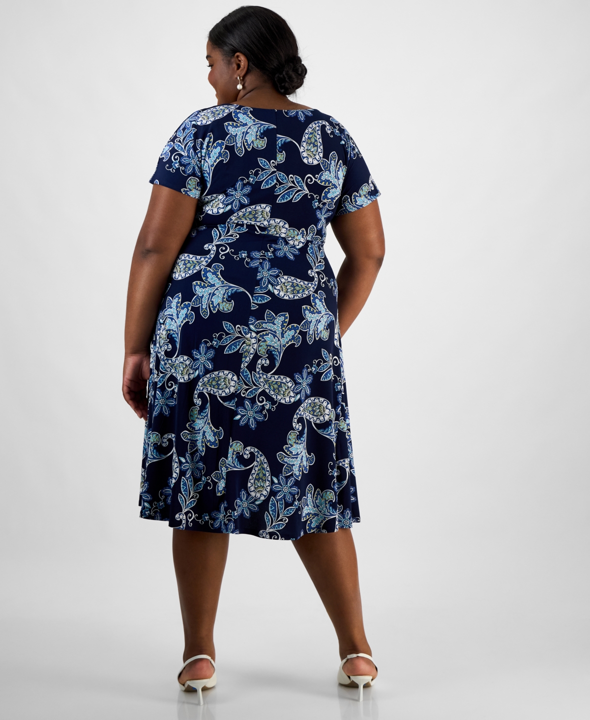 ROBBIE BEE PLUS SIZE PRINTED SHORT-SLEEVE MIDI DRESS 
