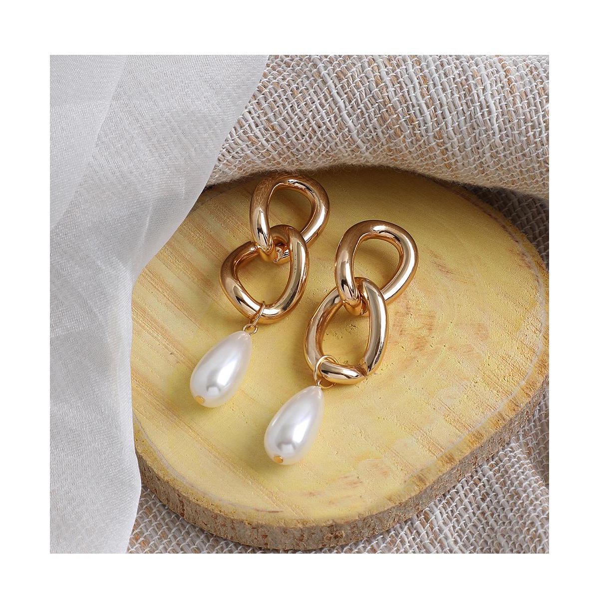 Party Pearls Drop Earring