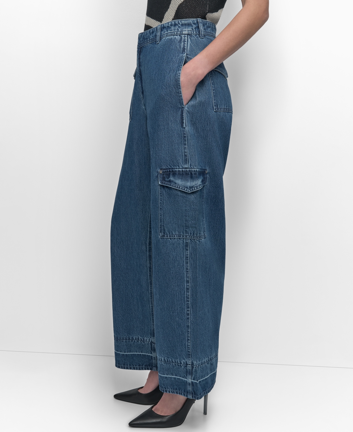Shop Dkny Women's Release-hem Wide-leg Cargo Jeans In Mercer Wash