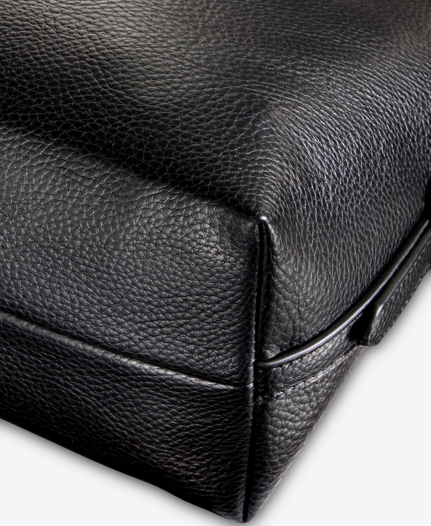 Женская сумка Giani Bernini Pebble Soft Medium Shoulder, цвет: Чёрный — фото 3